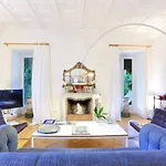 Amore Rentals - Villa Sofia
